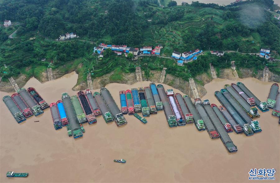 #（防汛抗洪·图文互动）（3）“长江2020年第3号洪水”在长江上游形成