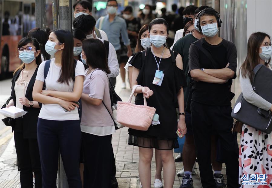 （港澳臺·圖文互動）（1）香港新增145例新冠肺炎確診病例 再創疫情爆發以來單日新高