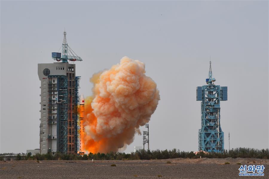 （新華視界）（2）我國成功發射高分九號04星  搭載發射清華科學衛星 
