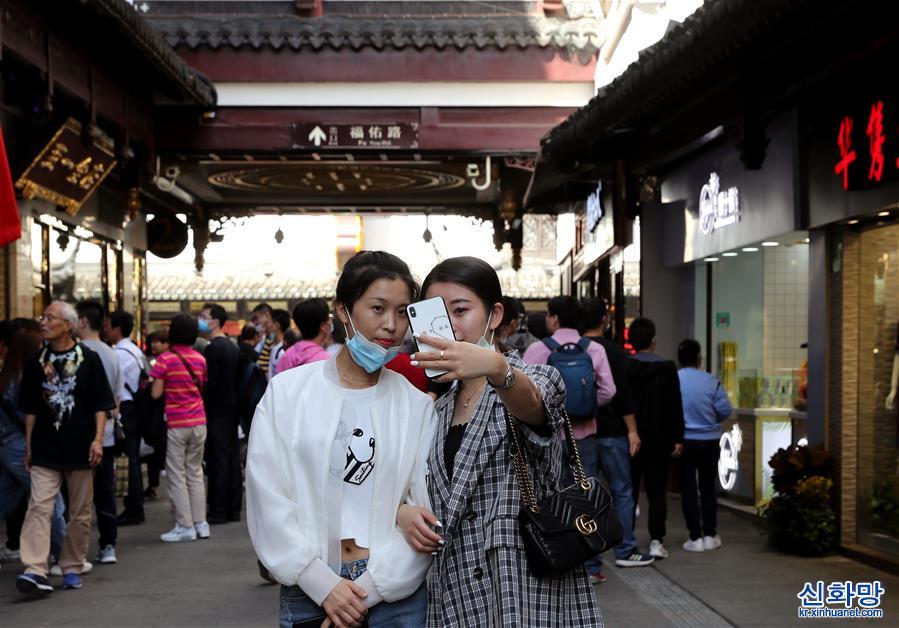 （社會）（3）國慶中秋假期上海旅遊市場加速回暖