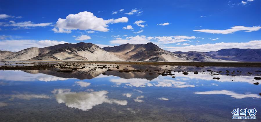 （美丽中国）（3）西藏定结湿地：静水如镜