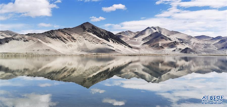 （美丽中国）（5）西藏定结湿地：静水如镜