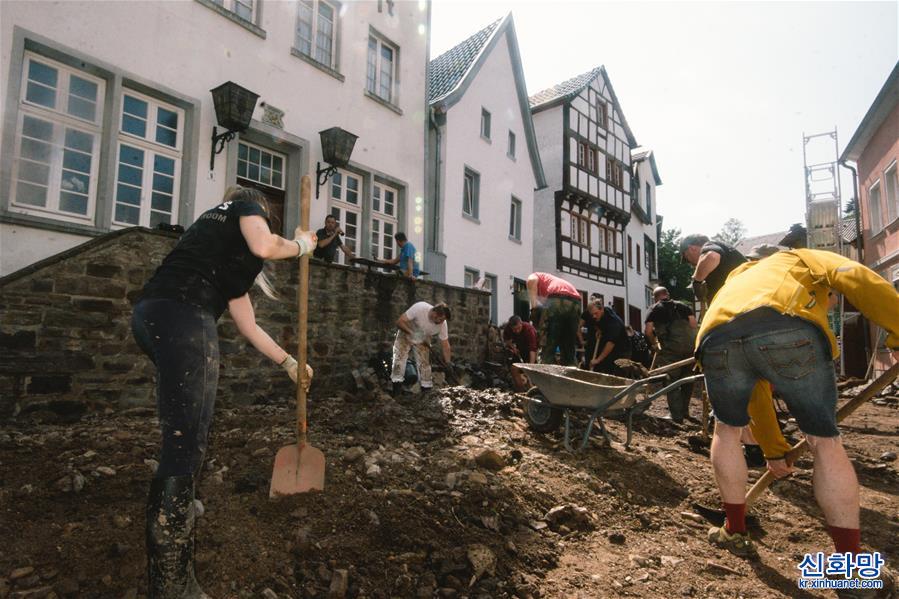 （国际）（6）德国巴特明斯特艾弗尔：洪水过后