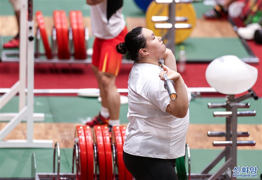 （东京奥运会）（3）举重——中国队进行首次热身训练