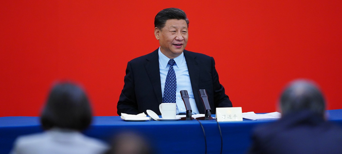 中 시진핑 주석, 정협회의에 참석한 경제계 위원 방문