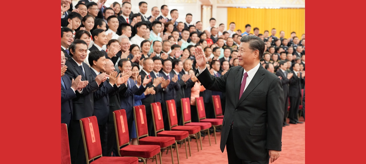시진핑, 중국공산당 창당 100주년 경축행사 준비 업무 관련 각측 대표 친절히 회견