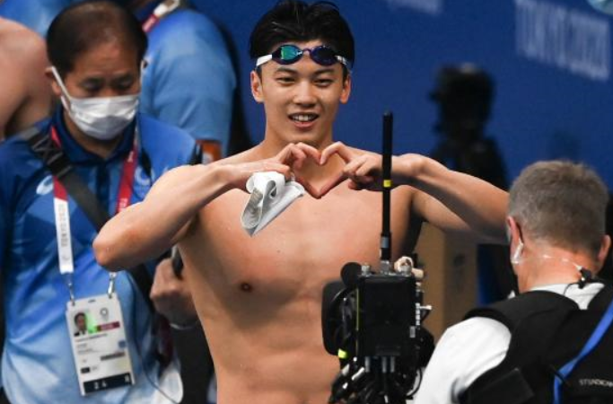 수영——男 개인혼영 200m: 왕순 금메달