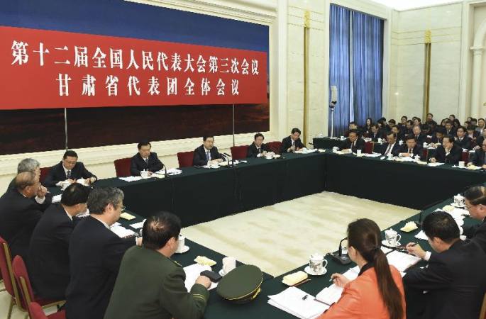 장더장, 12기 전인대 3차회의 간쑤대표단 심의에 참석