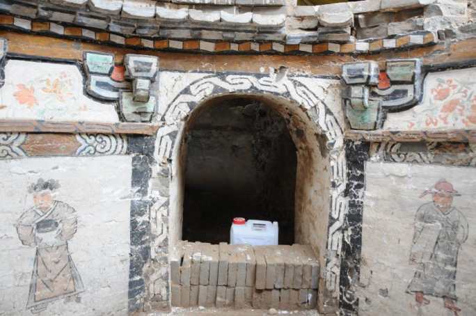 산시 타이위안에서 보기드문 원나라 벽화묘 발견