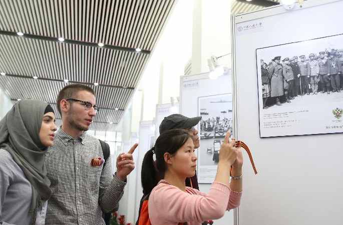 세계 반파시즘전쟁 승리 70주년 기념사진전 베이징서 개막