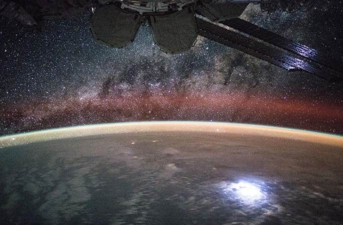 2015년 우주에서 바라본 제일 아름다운 지구 사진