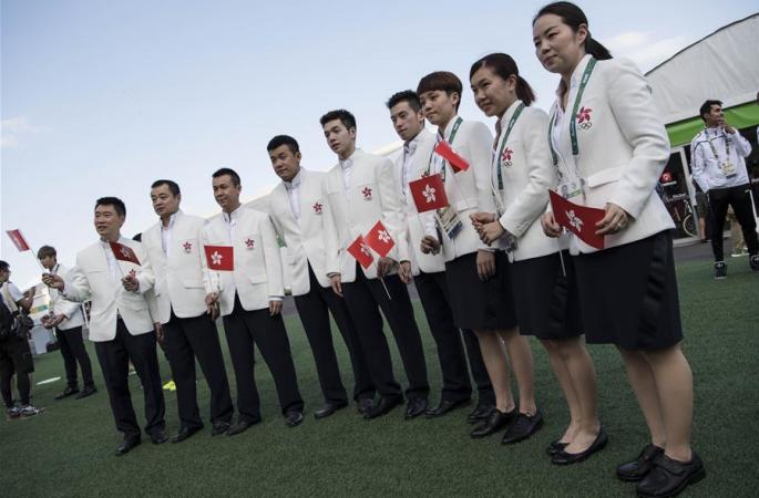 中 홍콩대표단, 올림픽선수촌서 국기 게양식