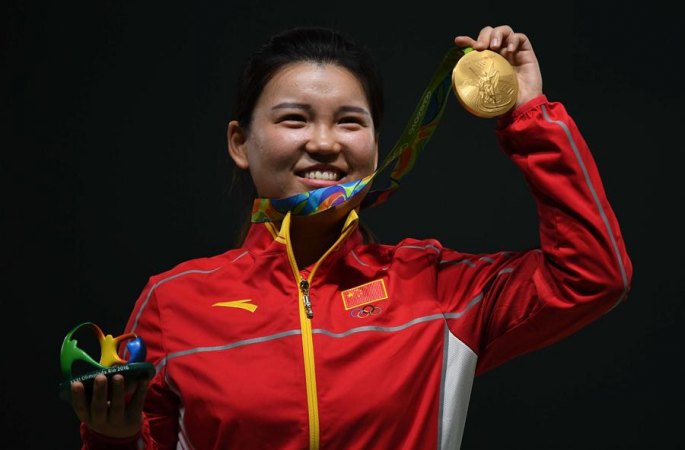 [올림픽] 中 장멍쉐 女 10m 공기권총서 금메달