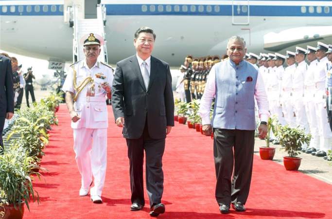 시진핑 주석, 인도 고아에 도착해 제8차 브릭스국가 정상회의 참석