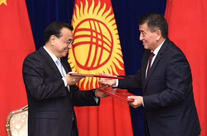 리커창 총리, 레인비코브 키르키스스탄 총리와 회담