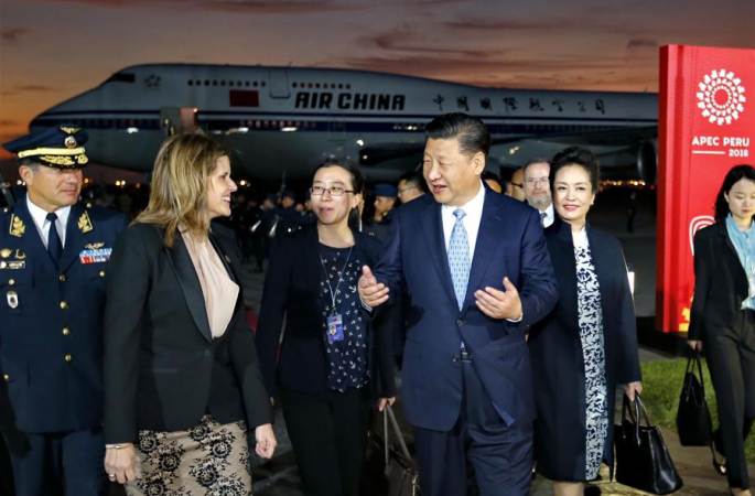 시진핑 주석, 리마에 도착해 APEC 제24차 비공식 정상회의 참석 및 페루공화국 국빈방문 시작