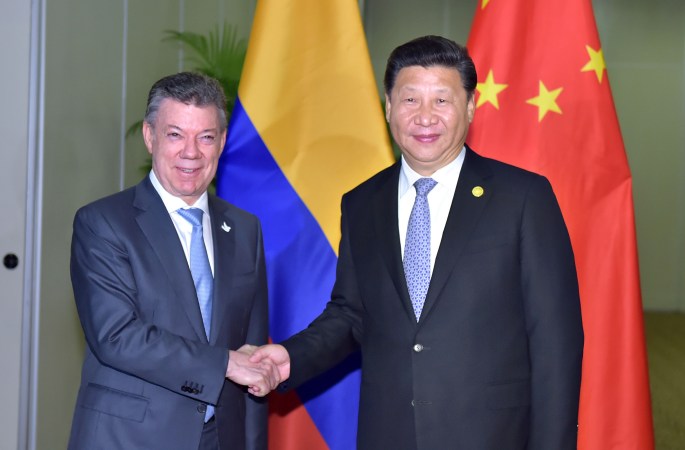 시진핑 중 주석, 산토스 콜롬비아 대통령 회견