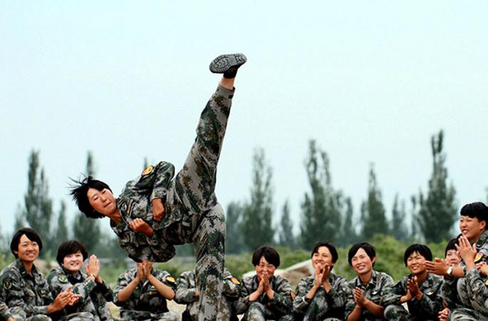 “여전사 화무란”, 육군의 첫 여성 특전부대