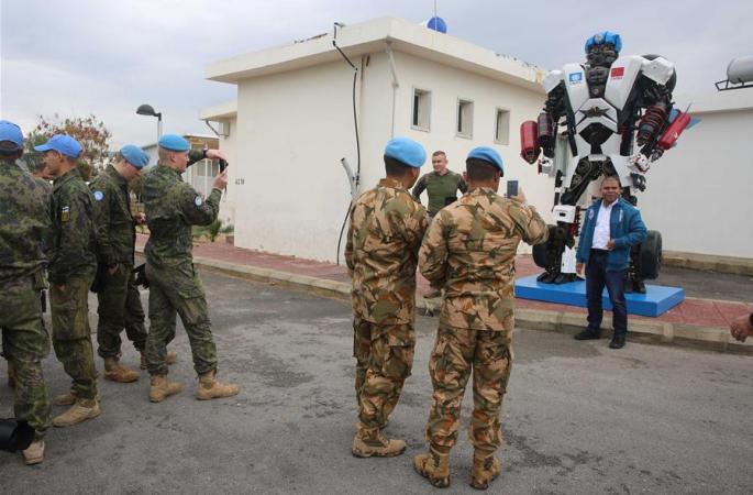 ‘청색 베레모 용사’—유엔 레바논 평화유지군(UNIFIL) 의 중국 철갑 스타
