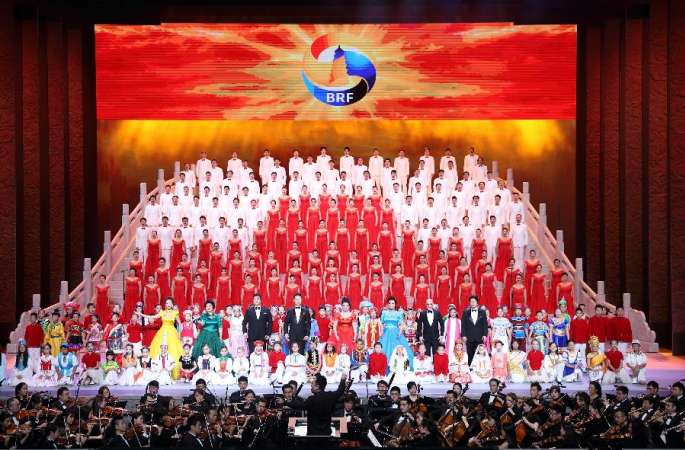‘일대일로’ 국제협력 정상포럼 문예공연 베이징서 개막