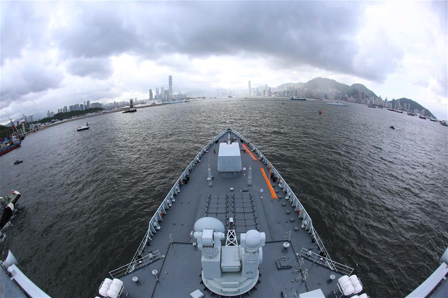 해군 항모편대 홍콩 도착