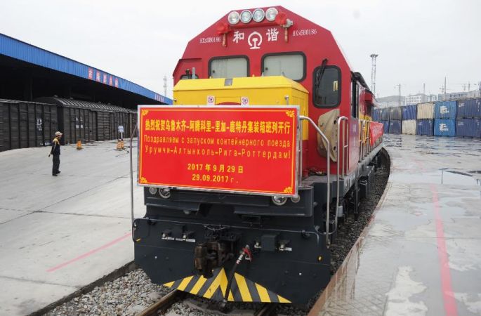 中 카자흐스탄 협력, 중국-유럽 화물열차 새 통로 개척