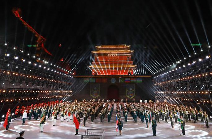 ‘평화의 나팔소리—2018’ SCO 제5회 군악제 베이징서 개막