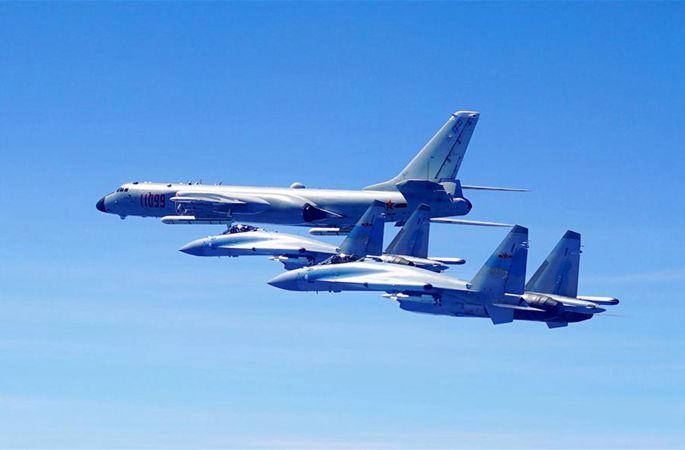 중국 공군 여러 기종 전투기 타이완 주변서 순회비행