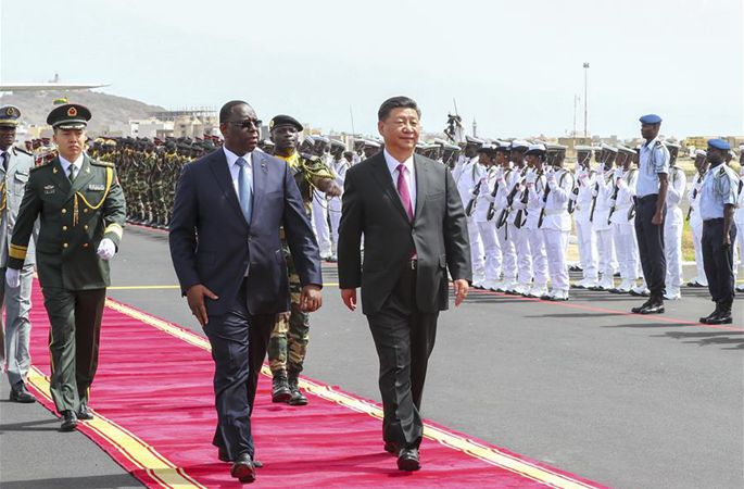 시진핑 中 국가주석 다카르에 도착, 세네갈공화국에 대한 국빈 방문 시작