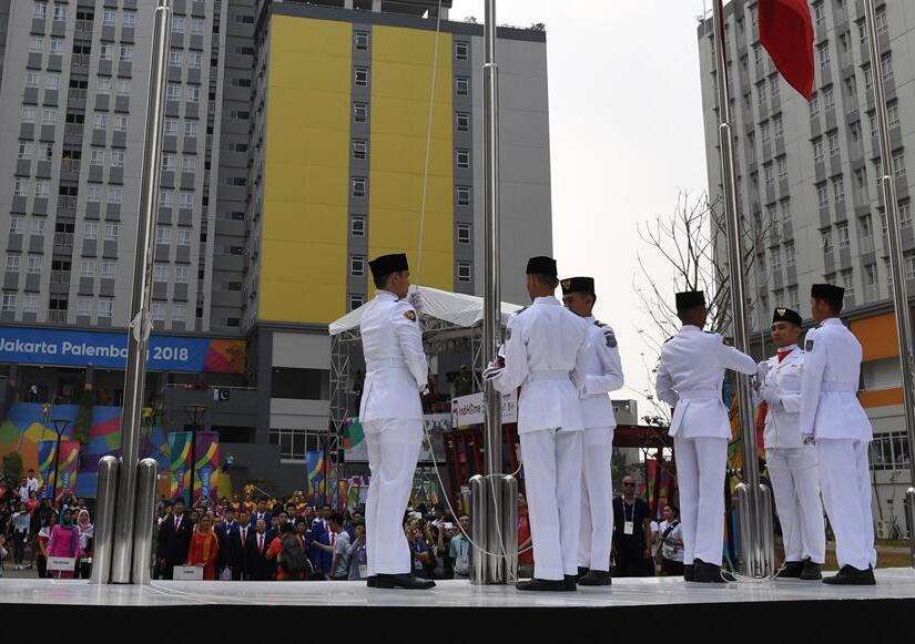 제18회 아시안게임 중국 대표단 자카르타에서 국기 게양식 개최