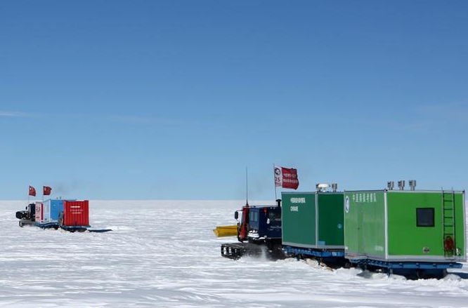 중국 남극 탐사대 쿤룬팀 돔A지구 도착