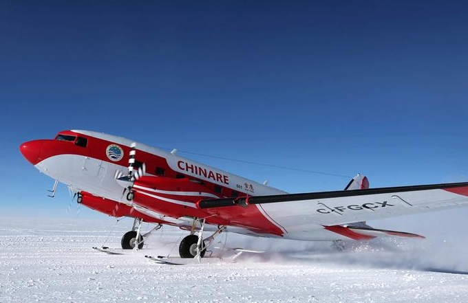 중국 ‘쉐잉601’, 동남극 빙하 핵심지역 항공 탐사 완수