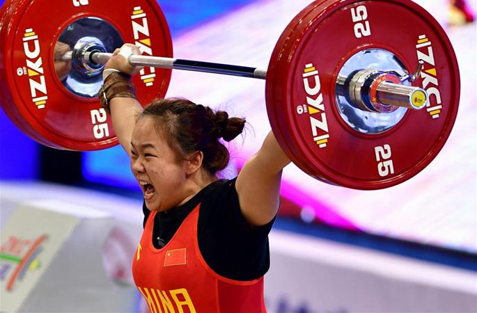 역도—월드컵: 장왕리, 여자 76kg급 용상·총성적 우승 및 세계 신기록 창조