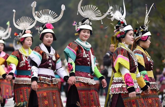 구이저우 단자이: 봄갈이 흥 돋구는 북축제