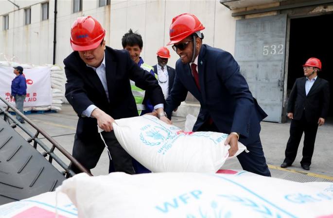 中 정부 대 아프리카 3국 긴급 구호식량 지원 발송의식 상하이서 거행