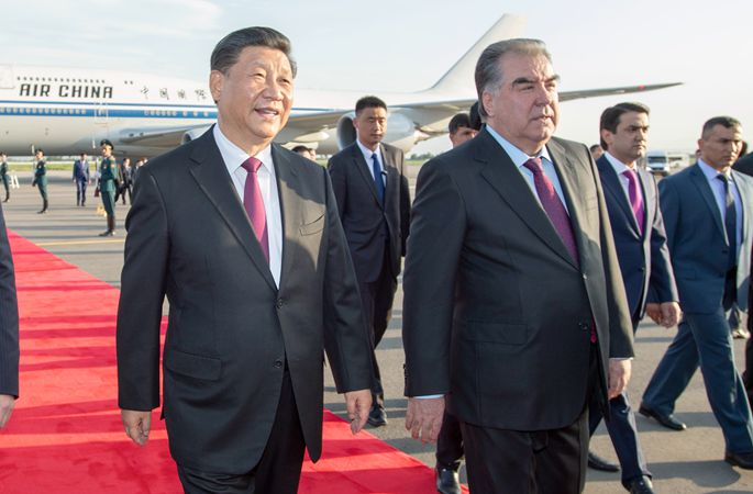 시진핑 주석 두샨베이에 도착, 제5차 CICA 정상회의 참석 및 타지키스탄공화국 국빈방문 개시