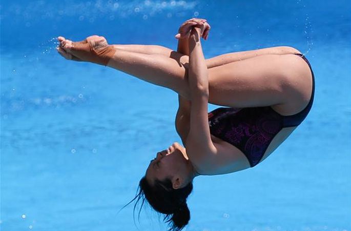 다이빙—여자 1m 스프링보드: 中 선수 금·은 메달 석권