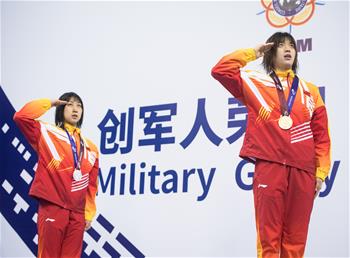 수상구조—中 여자 50m 마네킹 수상구조 결승전서 金·銀