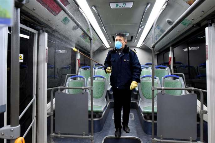 허페이: 버스 소독 강화해 기사•승객의 안전 보장