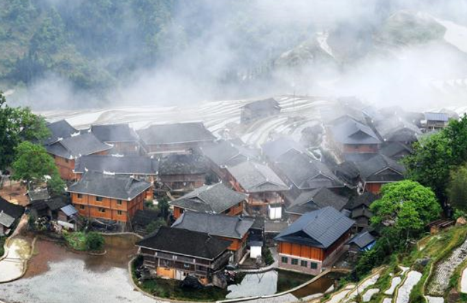 구이저우 충장: 거주 환경 정비…아름다운 농촌 가꿔