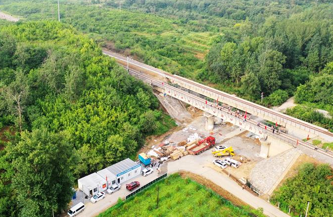 징퉁 철도 베이징 구간 전기화 개조 관건적 통제 프로젝트 준공